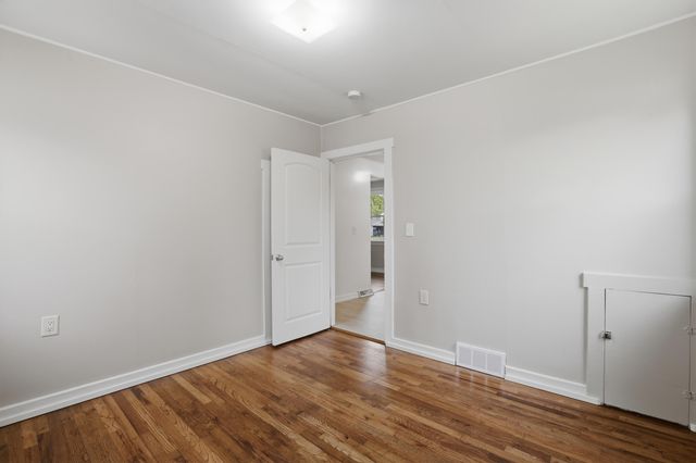 35230 Sheffield Street, Westland, MI 48186