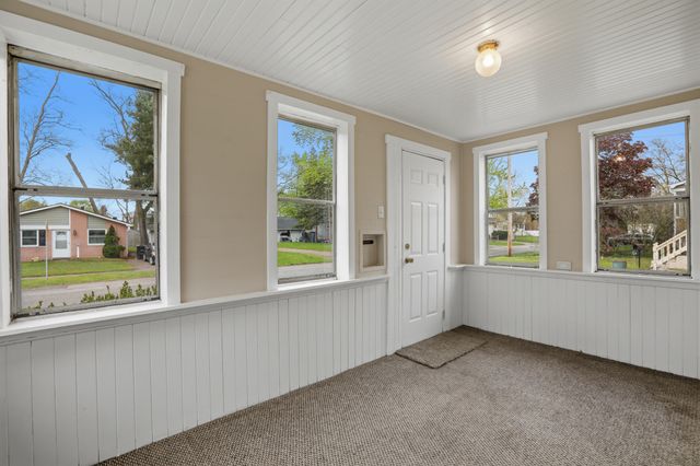35230 Sheffield Street, Westland, MI 48186