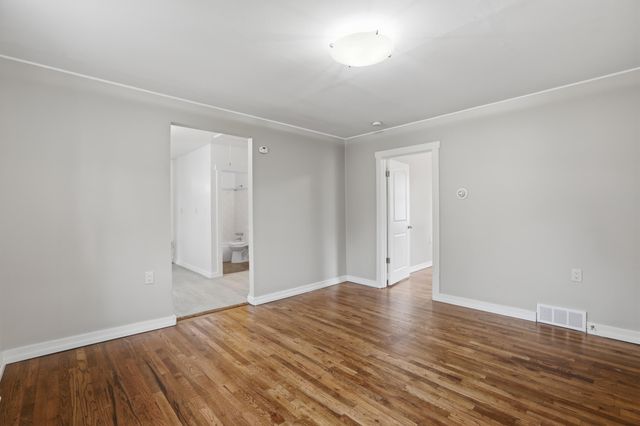 35230 Sheffield Street, Westland, MI 48186