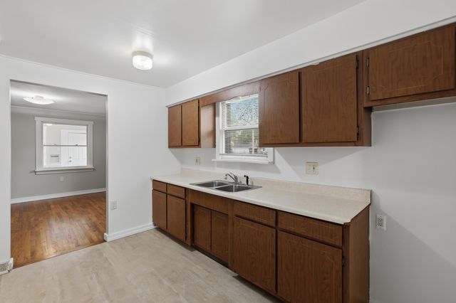 35230 Sheffield Street, Westland, MI 48186