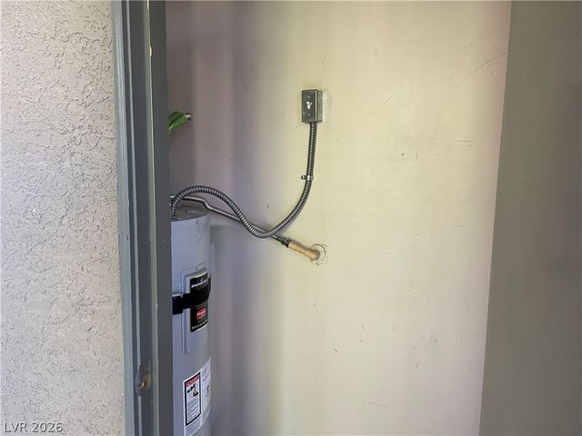 8000 Badura Avenue 2053, Las Vegas, NV 89113