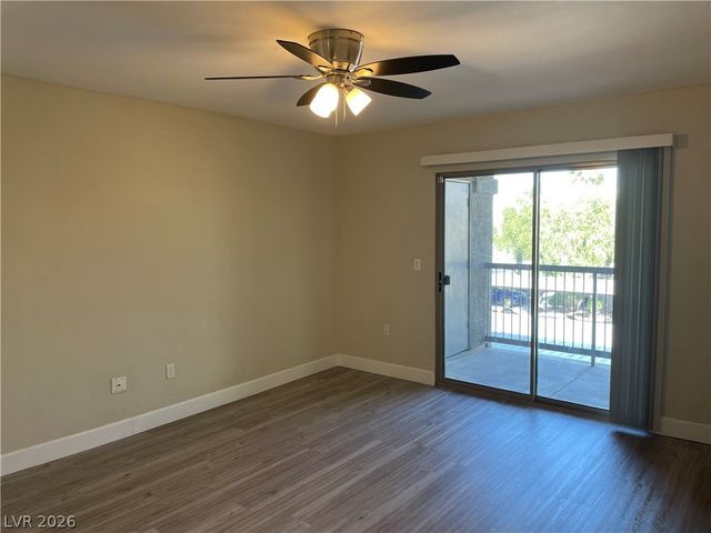 8000 Badura Avenue 2053, Las Vegas, NV 89113