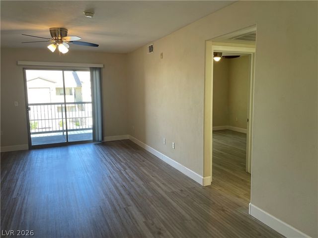 8000 Badura Avenue 2053, Las Vegas, NV 89113