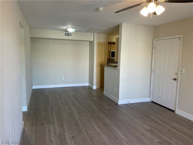 8000 Badura Avenue 2053, Las Vegas, NV 89113