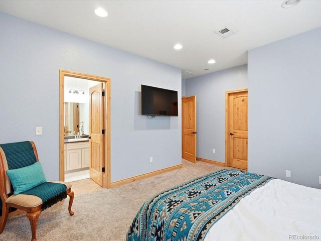 10215 W Wesley Dr, Denver, CO 80227