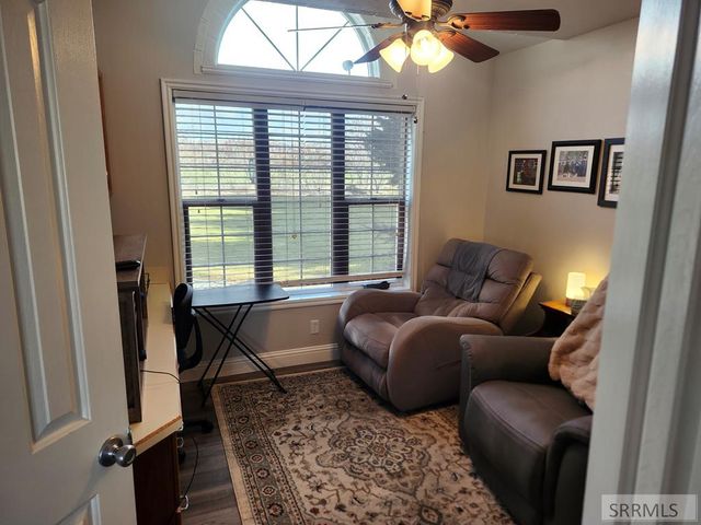 1044 N 1000 E, Shelley, ID 83274