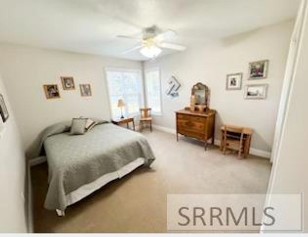 1044 N 1000 E, Shelley, ID 83274