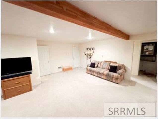 1044 N 1000 E, Shelley, ID 83274