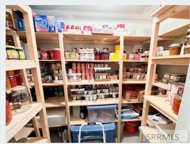 1044 N 1000 E, Shelley, ID 83274