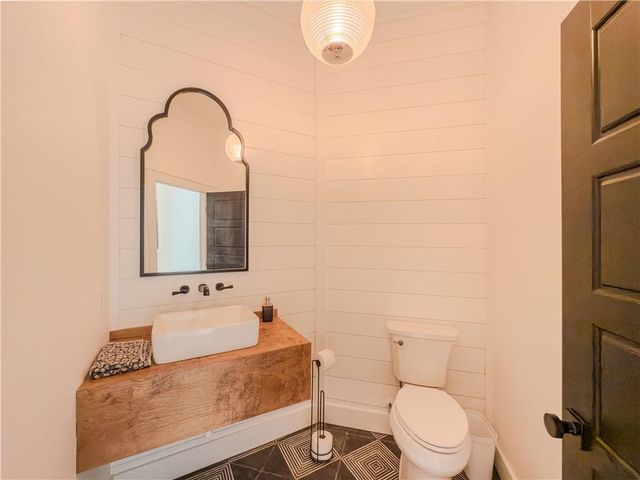 1010 Holland Springs Road, Madison, GA 30650