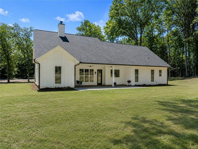 1010 Holland Springs Road, Madison, GA 30650