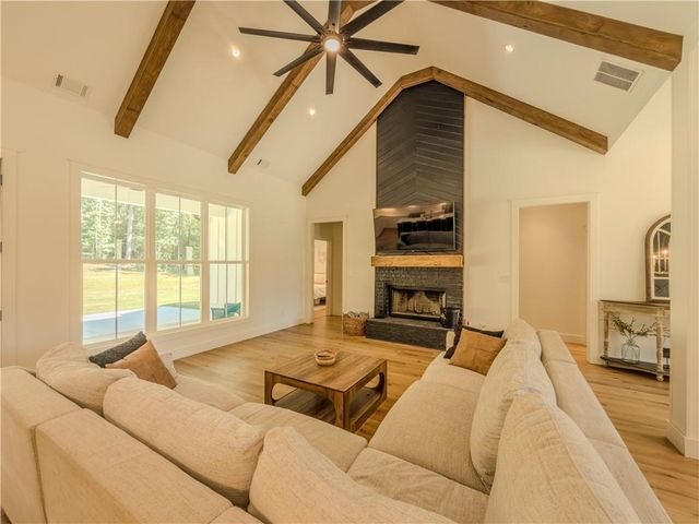1010 Holland Springs Road, Madison, GA 30650