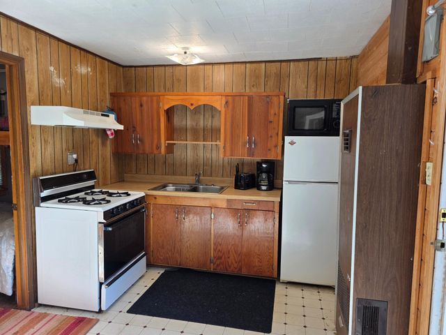 351 Pine Mountain Lake Road NW, Backus, MN 56435