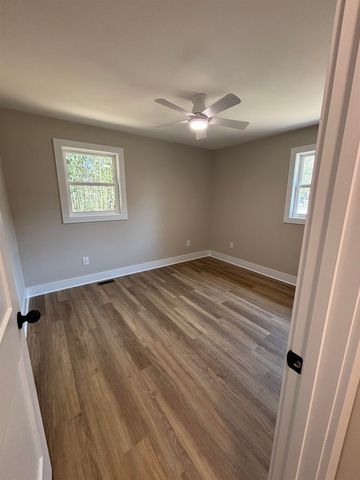 302 Thompson Road, Chesnee, SC 29323