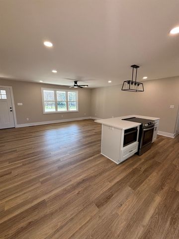 302 Thompson Road, Chesnee, SC 29323