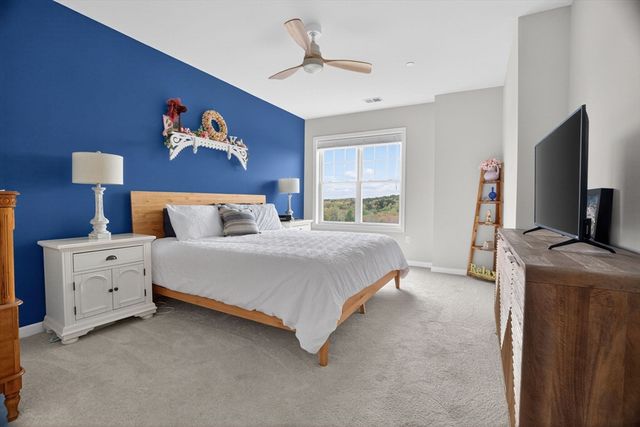 1 Codman Way 312, Westborough, MA 01581
