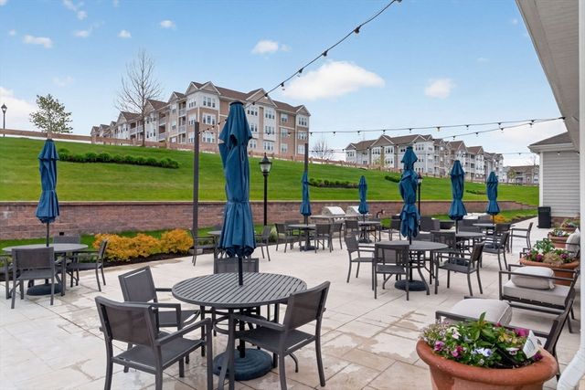 1 Codman Way 312, Westborough, MA 01581