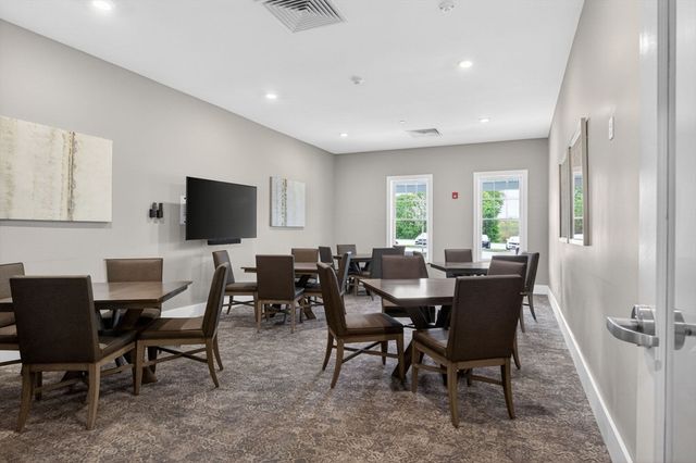 1 Codman Way 312, Westborough, MA 01581