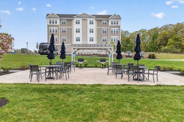 1 Codman Way 312, Westborough, MA 01581