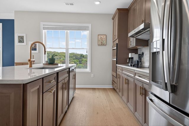 1 Codman Way 312, Westborough, MA 01581