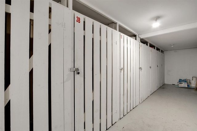 850 S Lorraine Road 3B, Wheaton, IL 60189