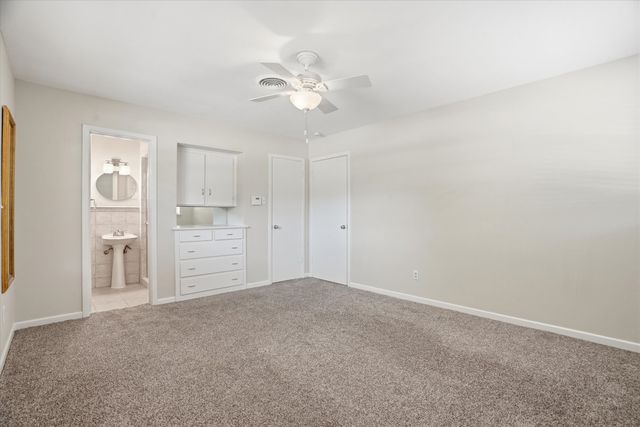 5613 Morley Avenue, Fort Worth, TX 76133