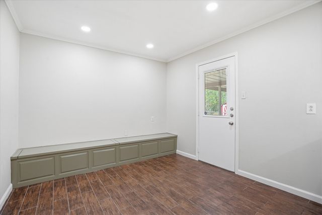 5613 Morley Avenue, Fort Worth, TX 76133