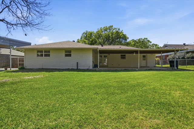 5613 Morley Avenue, Fort Worth, TX 76133