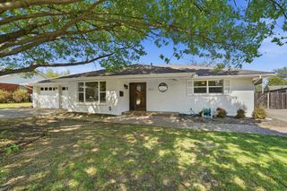 5613 Morley Avenue, Fort Worth, TX 76133