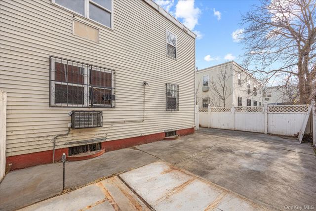 15417 108th Avenue, Jamaica, NY 11433