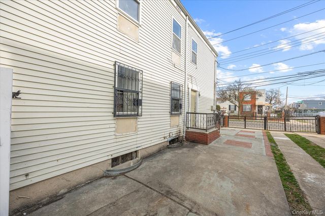 15417 108th Avenue, Jamaica, NY 11433