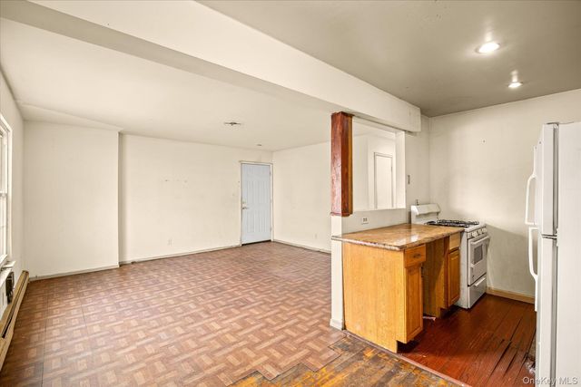 15417 108th Avenue, Jamaica, NY 11433