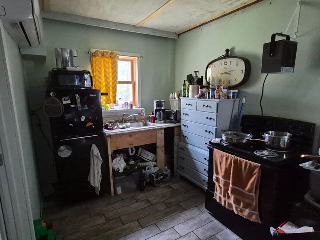 319 River Road S, Putney, VT 05346