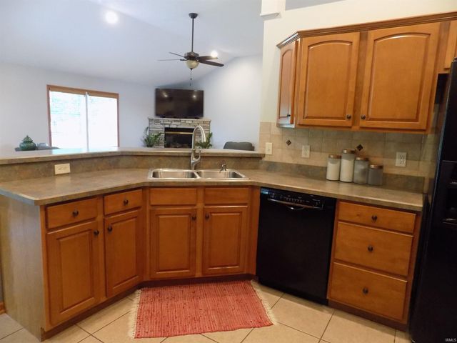 23104 Johnathon Court, Elkhart, IN 46516