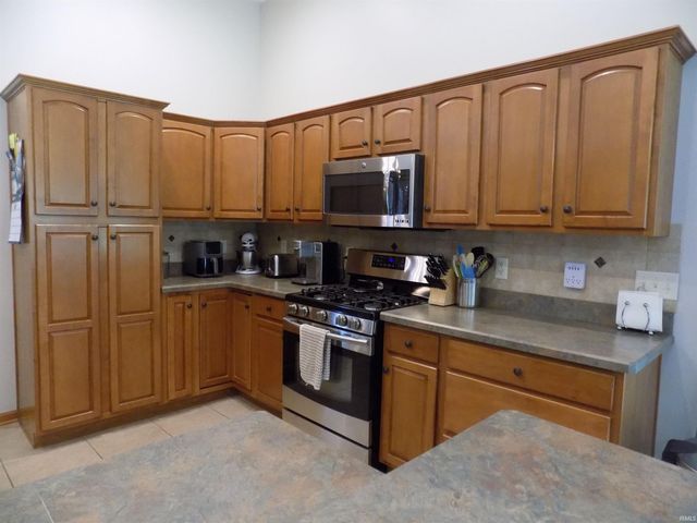 23104 Johnathon Court, Elkhart, IN 46516