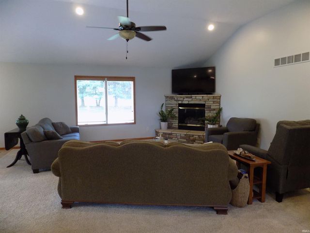 23104 Johnathon Court, Elkhart, IN 46516