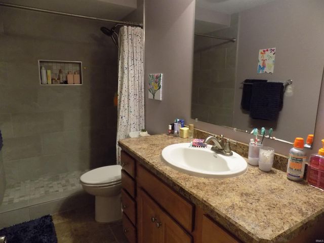 23104 Johnathon Court, Elkhart, IN 46516