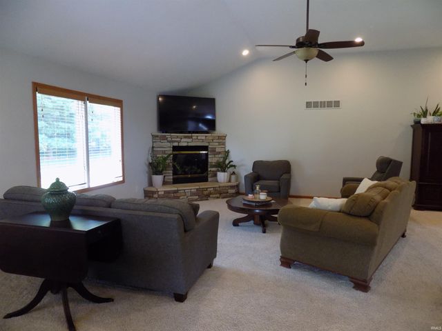 23104 Johnathon Court, Elkhart, IN 46516