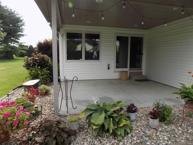 23104 Johnathon Court, Elkhart, IN 46516