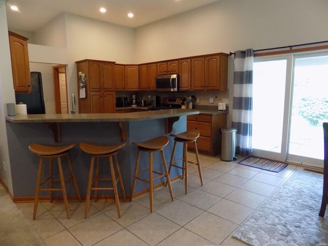 23104 Johnathon Court, Elkhart, IN 46516