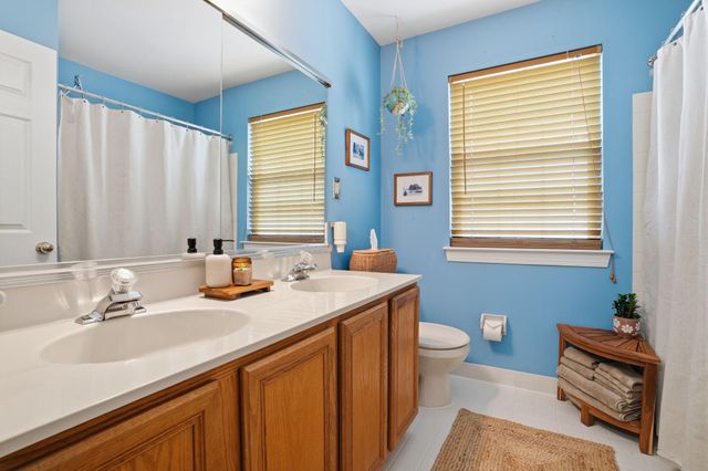 3913 CHARTER CLUB DR, Doylestown, PA 18902