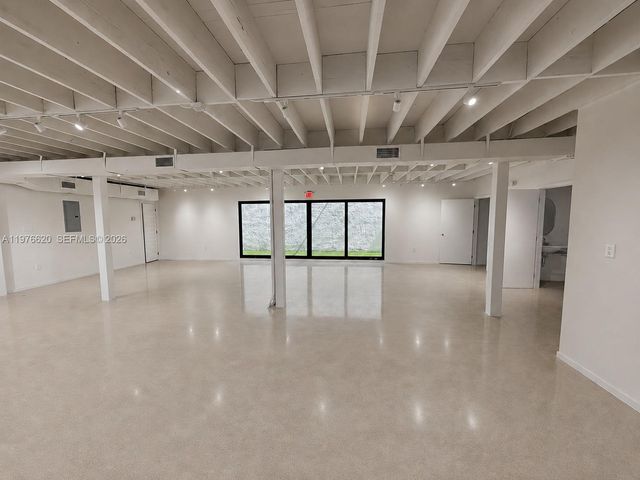 550 NW 29th Street, Miami, FL 33127