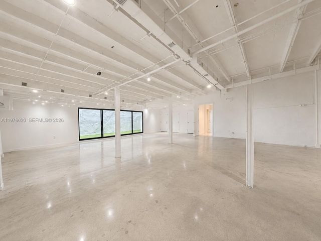 550 NW 29th Street, Miami, FL 33127