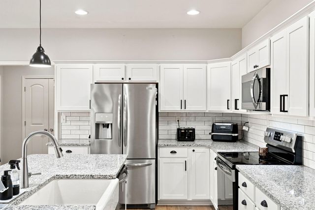 144 Silver Springs Way, Georgetown, KY 40324