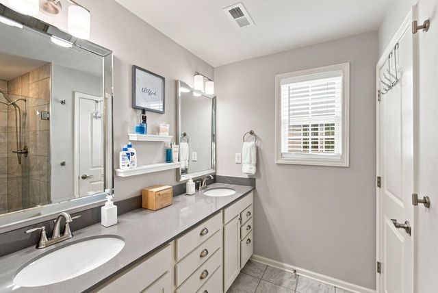 144 Silver Springs Way, Georgetown, KY 40324