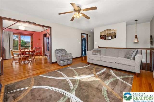 4441 Lehigh Drive, Lehigh Twp, PA 18088