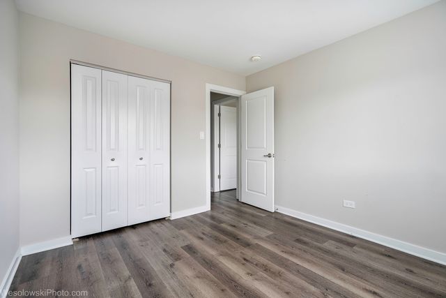 1305 E Turtle Creek Circle E, Palatine, IL 60074