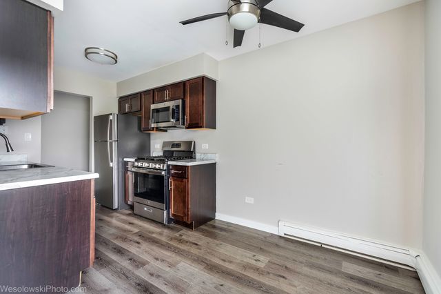1305 E Turtle Creek Circle E, Palatine, IL 60074