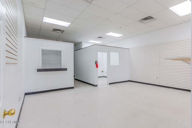 600 S Santa Fe Street D, El Paso, TX 79901