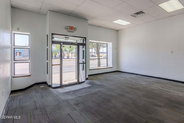 600 S Santa Fe Street D, El Paso, TX 79901